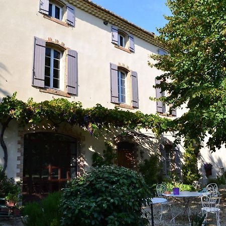 Chambres D Hotes De Charme Dans Mas La Souvine Du 17Eme, Chambres Climatisees Bédarrides Exteriér fotografie